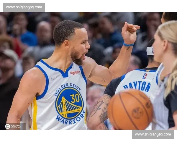 篮球战术深度解析与球员数据表现全面剖析 篮球战术深度解析与球员数据表现全面剖析