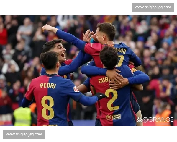 今晚足球大战:各大强队对决,精彩赛事不容错过,谁将笑到最后? 今晚足球大战:各大强队对决,精彩赛事不容错过,谁将笑到最后?